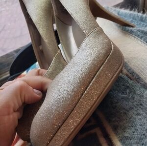 Gold glitter pumps